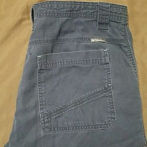Columbia Omnishield Shorts size 34 x 11